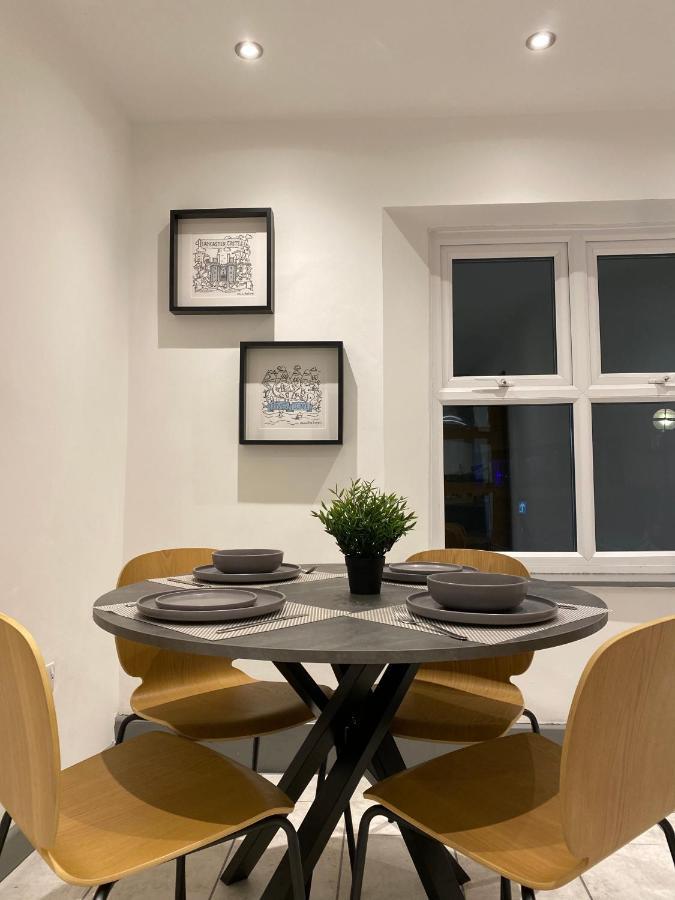 Spacious City Centre Property Λάνκαστερ Εξωτερικό φωτογραφία